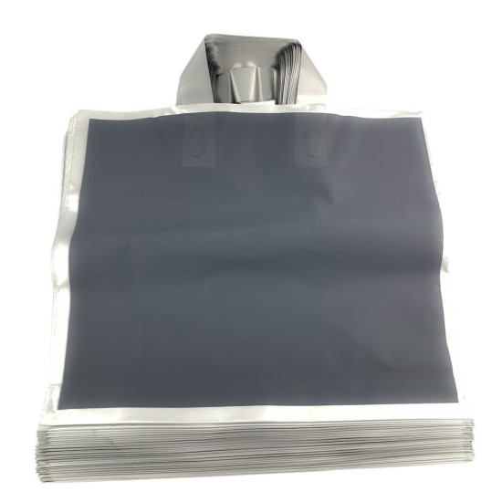 Пакет поліетиленовий з ручкою, 35 х 30 х 6.5см 50шт/уп Чорний (10801 black-silver)