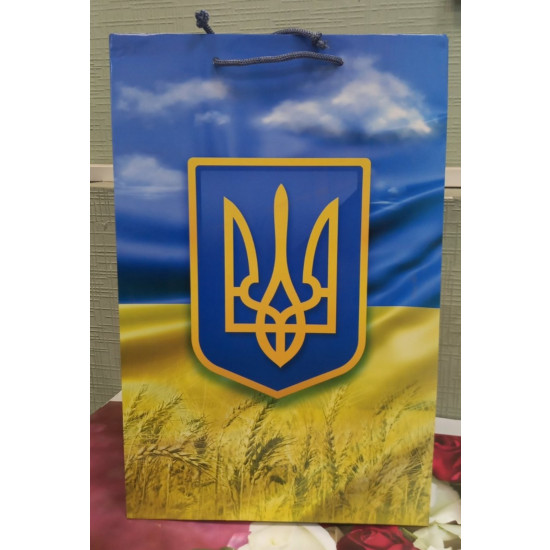 Пакет подарочный Флаг Украины с гербом 170гр, 30 х 40 х 17см (PVM304017U-2)