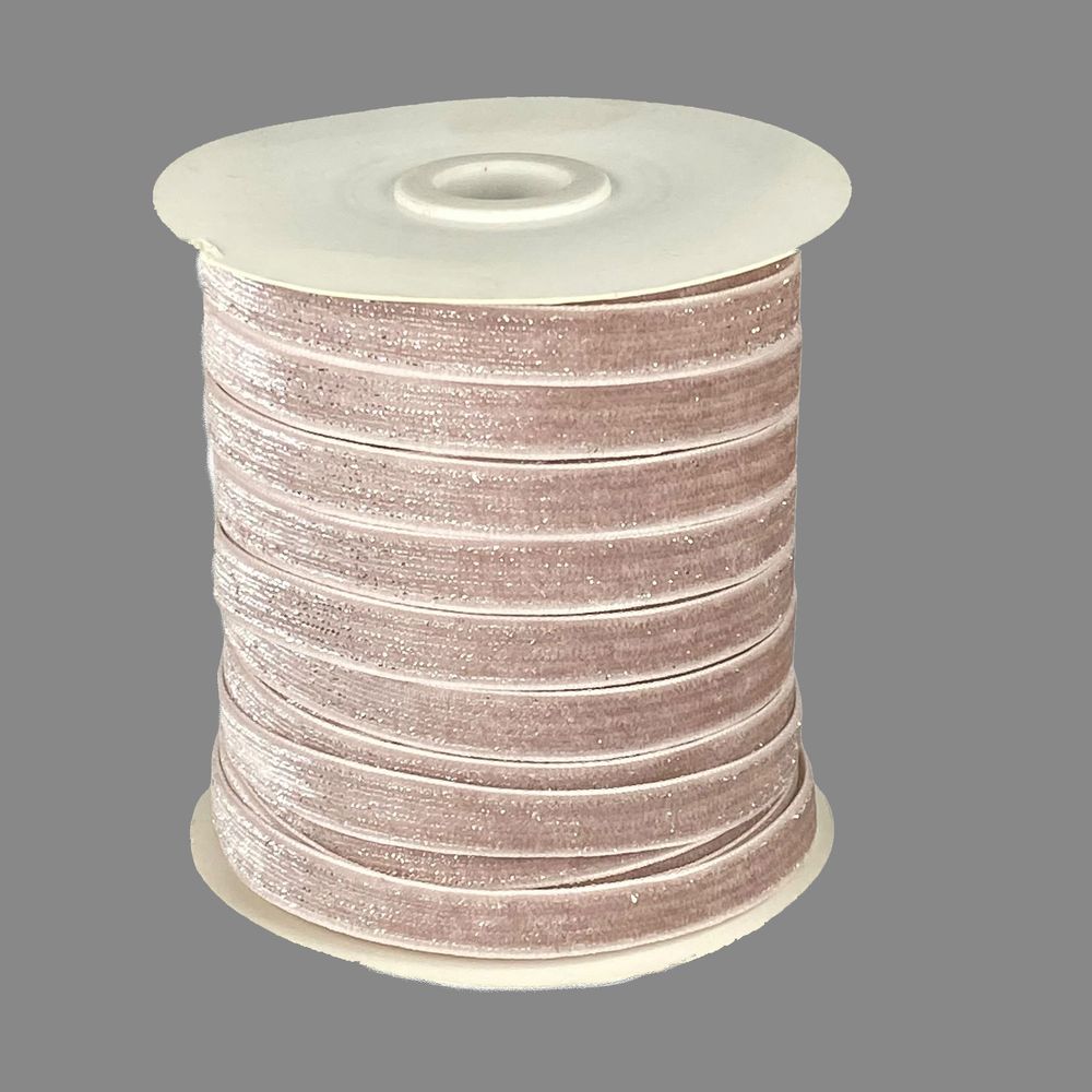 Бархатная лента  блестящая 1,0 см х 50 ярдов Розовый Marill (D16710- powder)