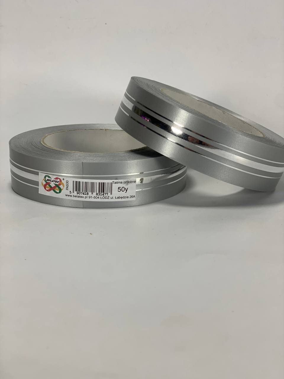 Лента пластиковая 3см, 50 ярд, серебро  +3 серебряных полосы , BELATEX (PAS30 -silver silver)