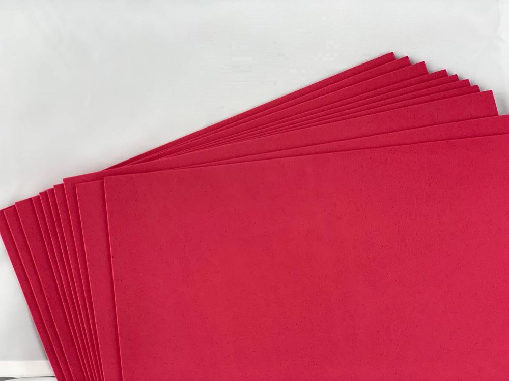 Фоаміран 20 х 30см, 1,5мм, 10 листів, темно-червоний Червоний Без бренду (15A4-7009)